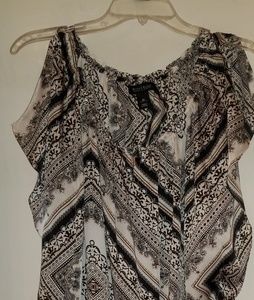 White House Black Market Top Size M